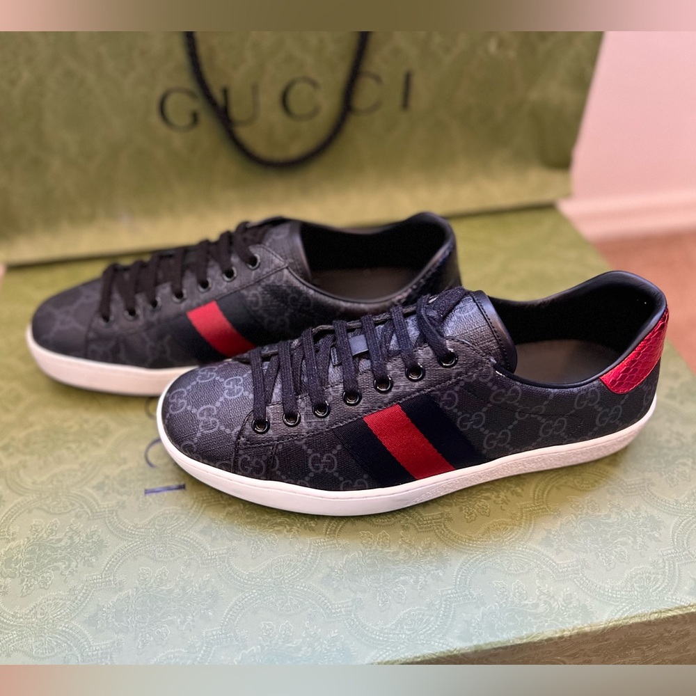 Authentic Gucci sneakers